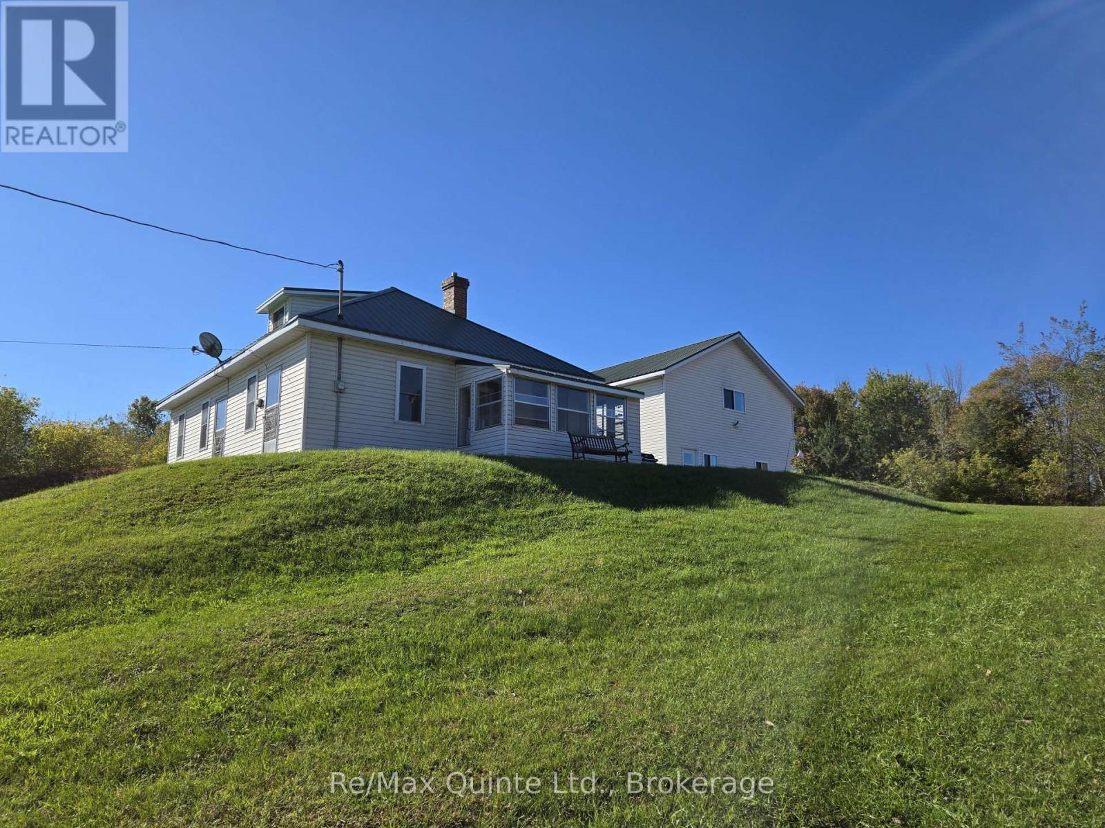 1477 Sulphide Road — photo 2