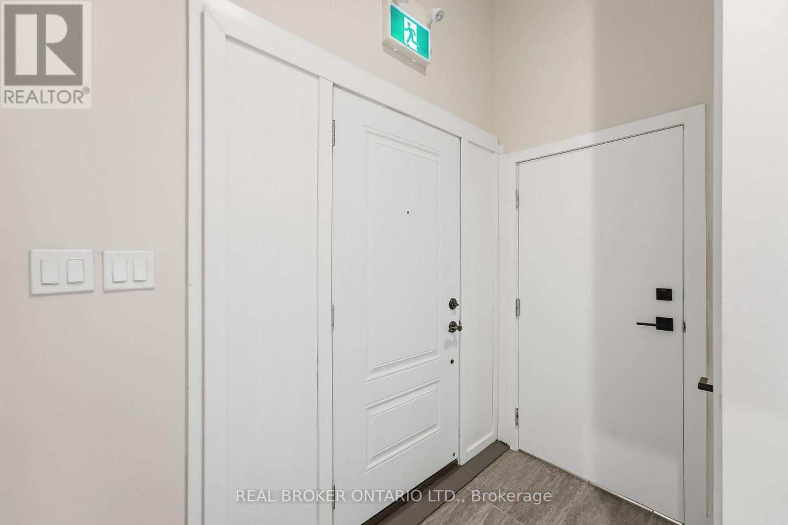 38 Queen Street — photo 8