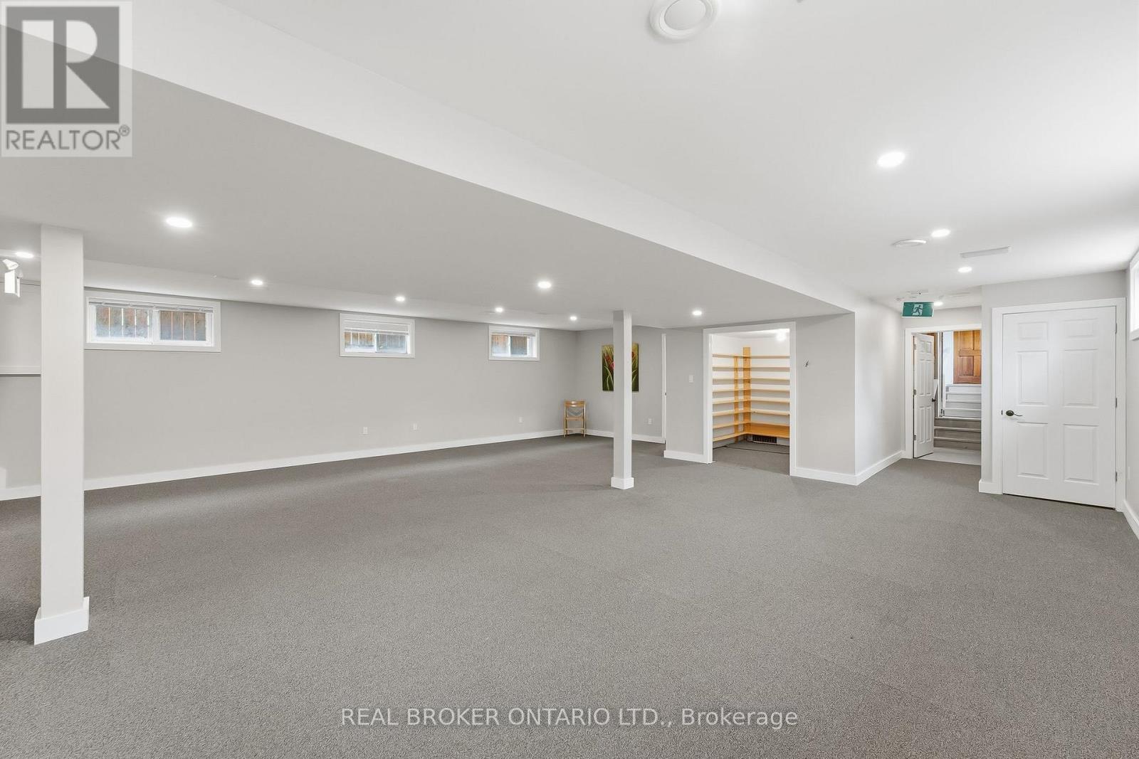 38 Queen Street — photo 29