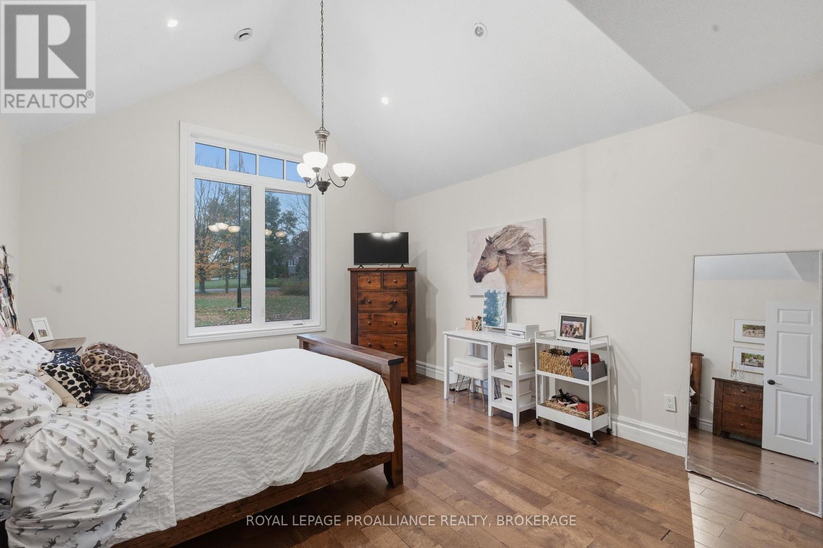 5403 HOLMES ROAD - 20