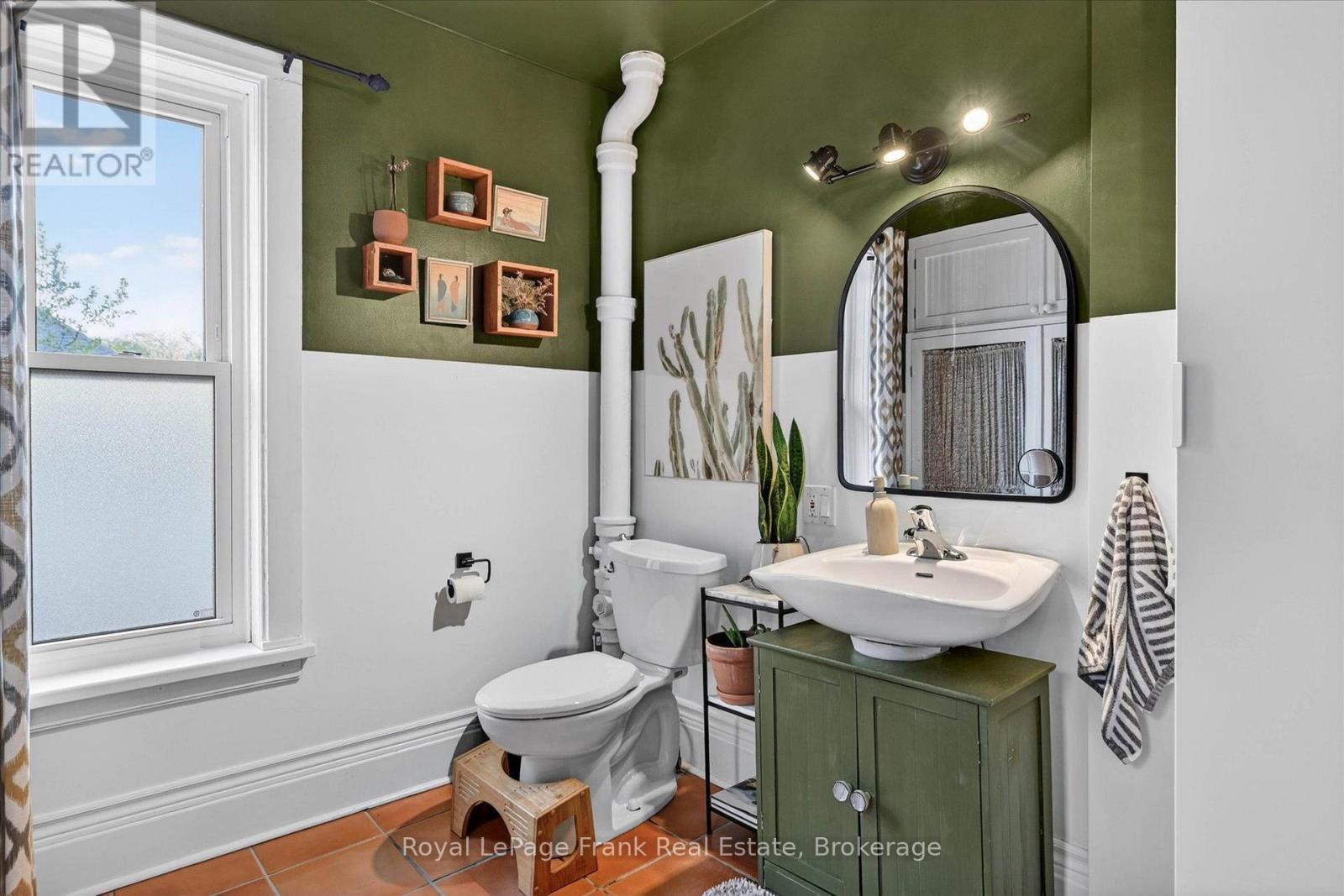 273 William Street, Peterborough, ON photo 25