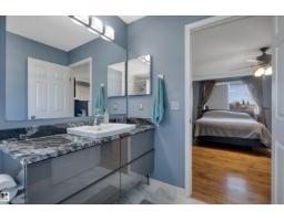 32 Moberg Rd, Leduc, AB T9E8A6 Photo 31