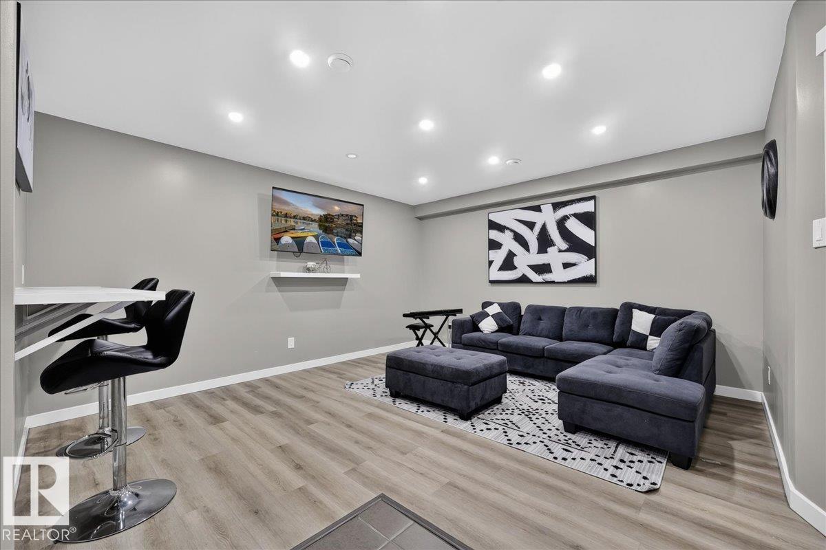 8515 19 AV SW, Edmonton — photo 36