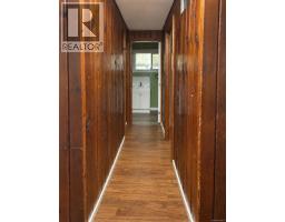 375 Decourcy Dr, Gabriola Island, BC V0R1X1 Photo 12