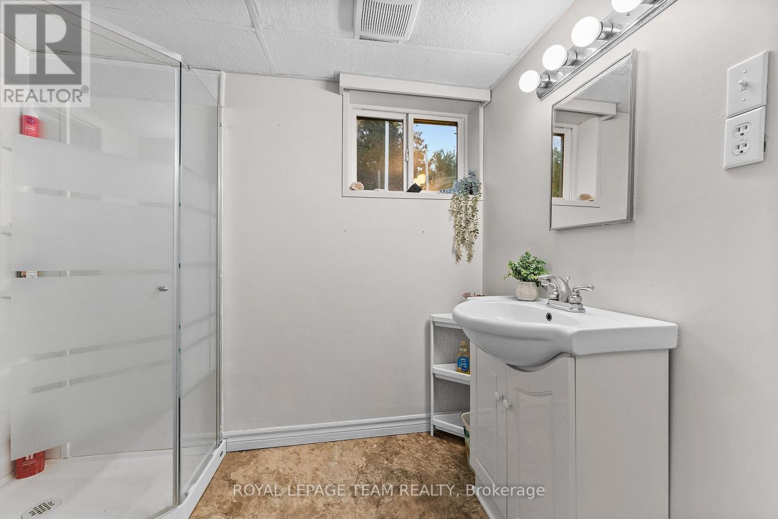 2380 Johnston Road — photo 30