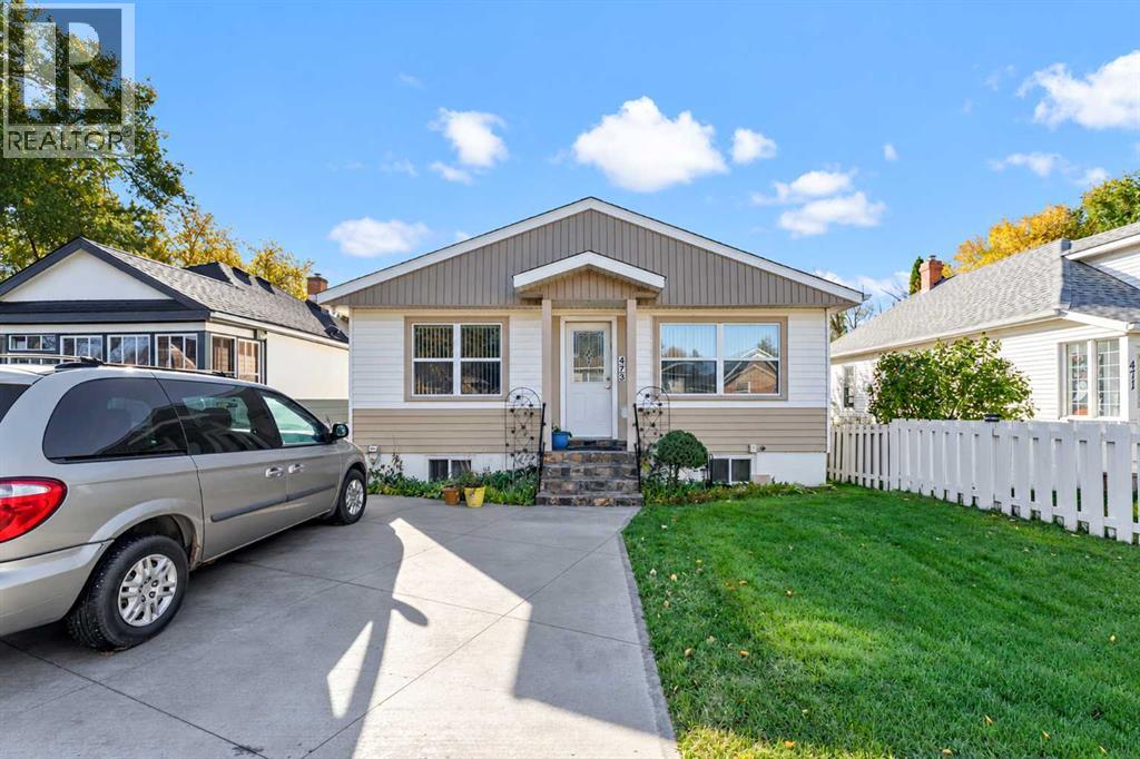 473 10 Street SE, Medicine Hat, Alberta, T1A1R2