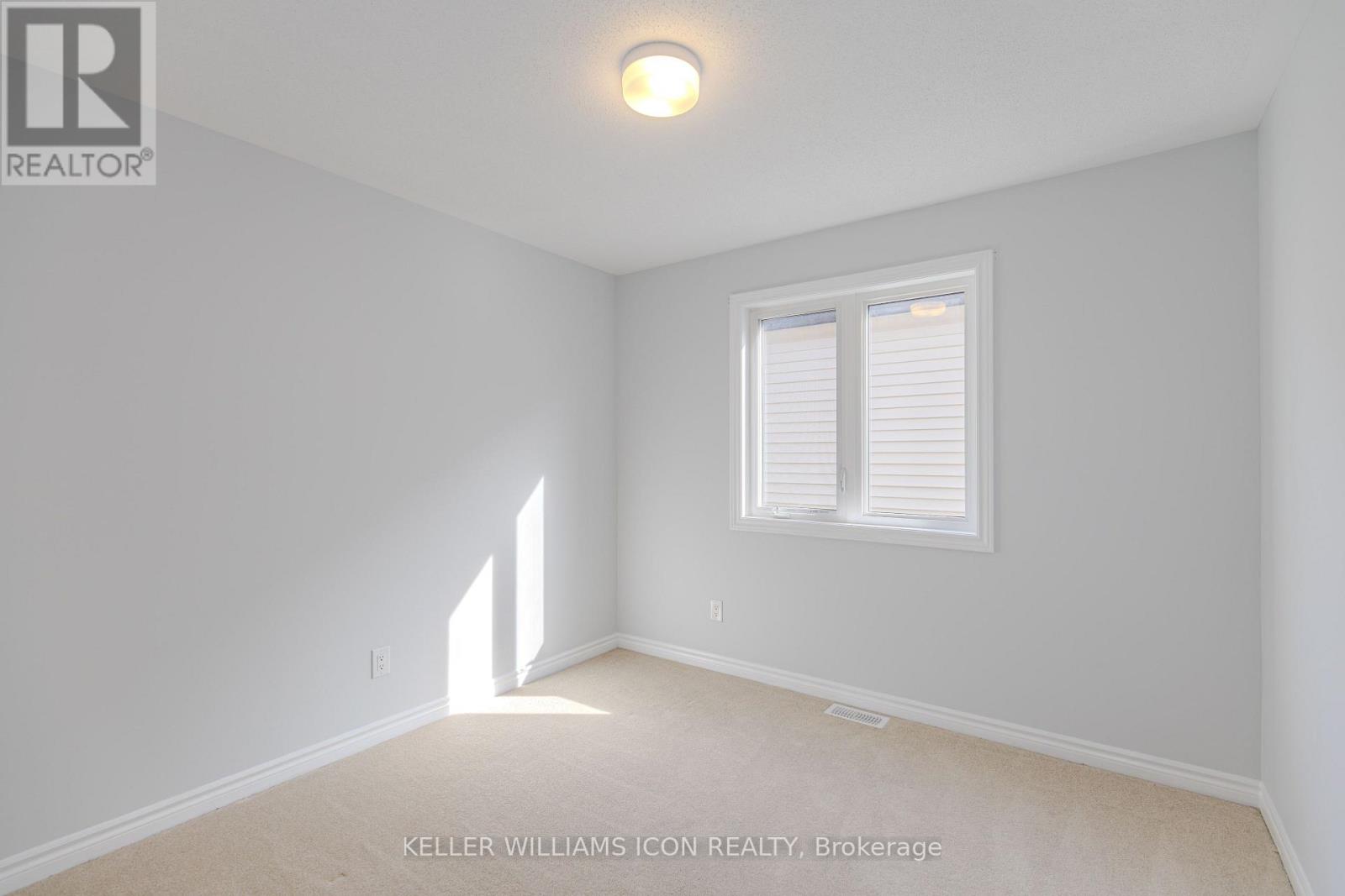 14 RACEMOSE STREET - 35