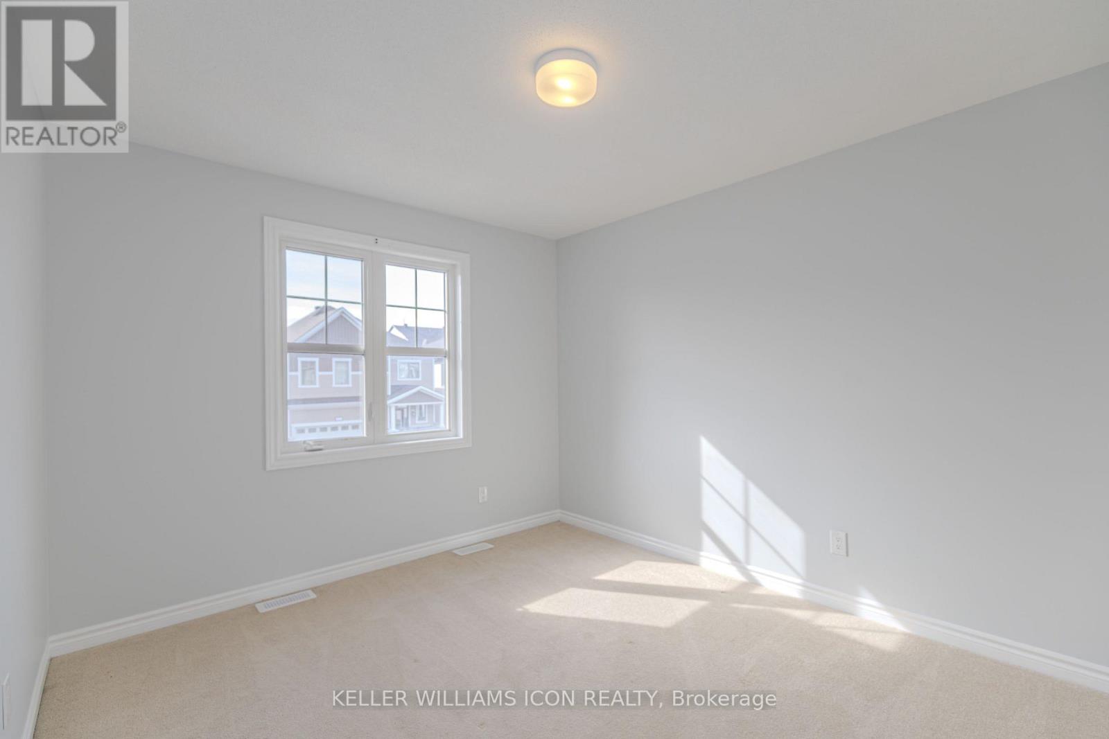 14 RACEMOSE STREET - 37