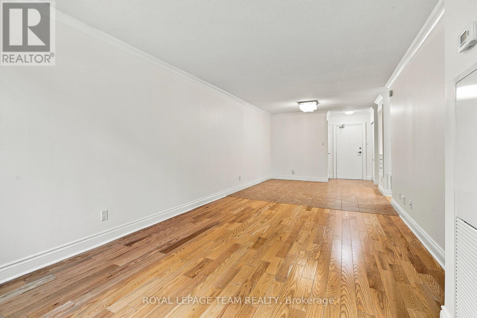 60 Mcleod Street — photo 16
