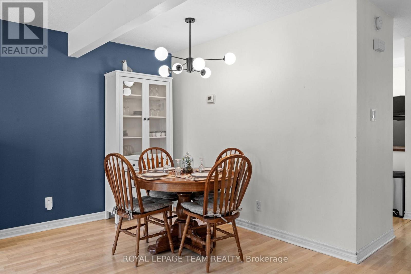 61 Mcclintock Way — photo 8