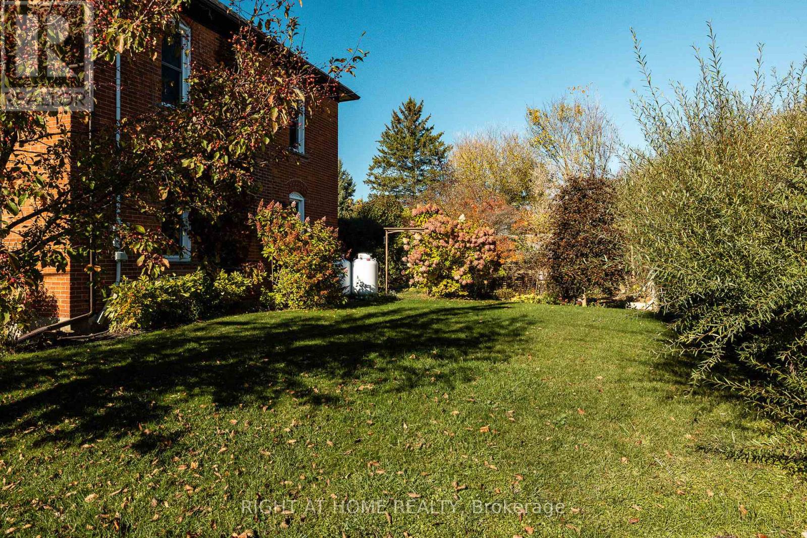 3091 Kinburn Side Road — photo 33