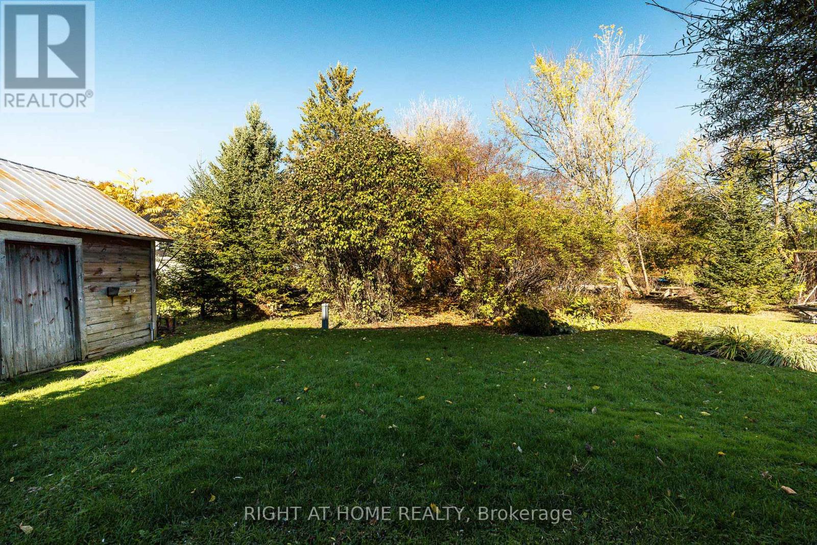 3091 Kinburn Side Road — photo 43