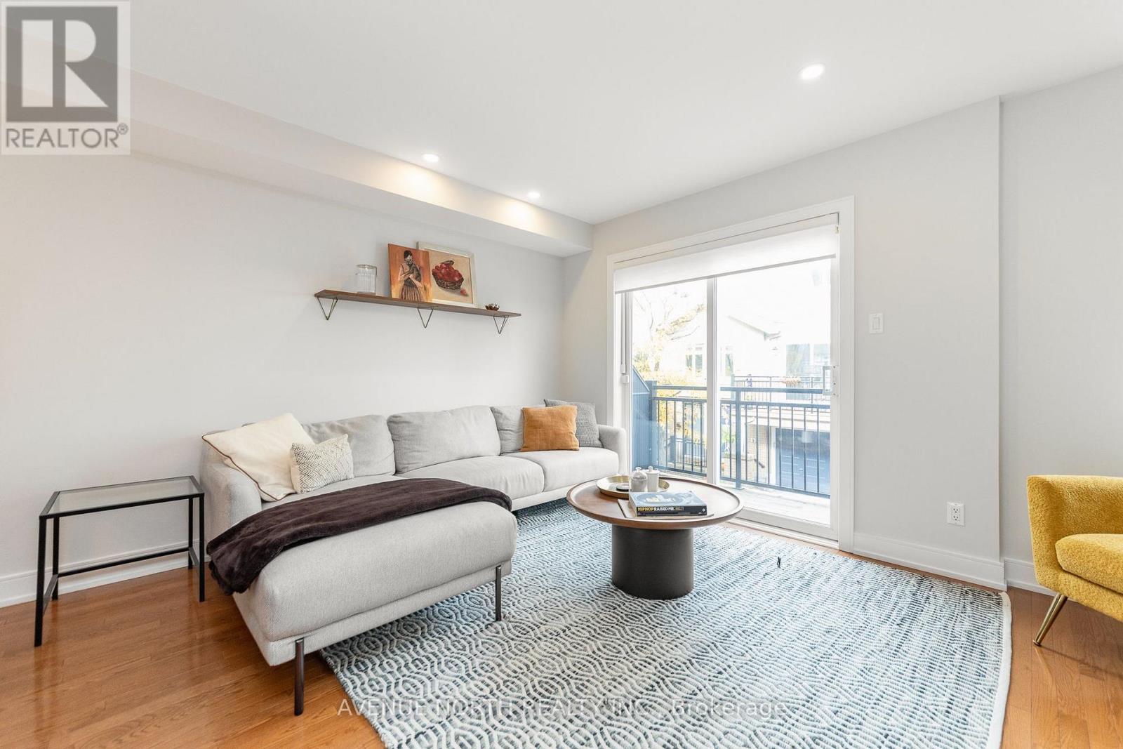 6 PANORAMA PRIVATE - 12