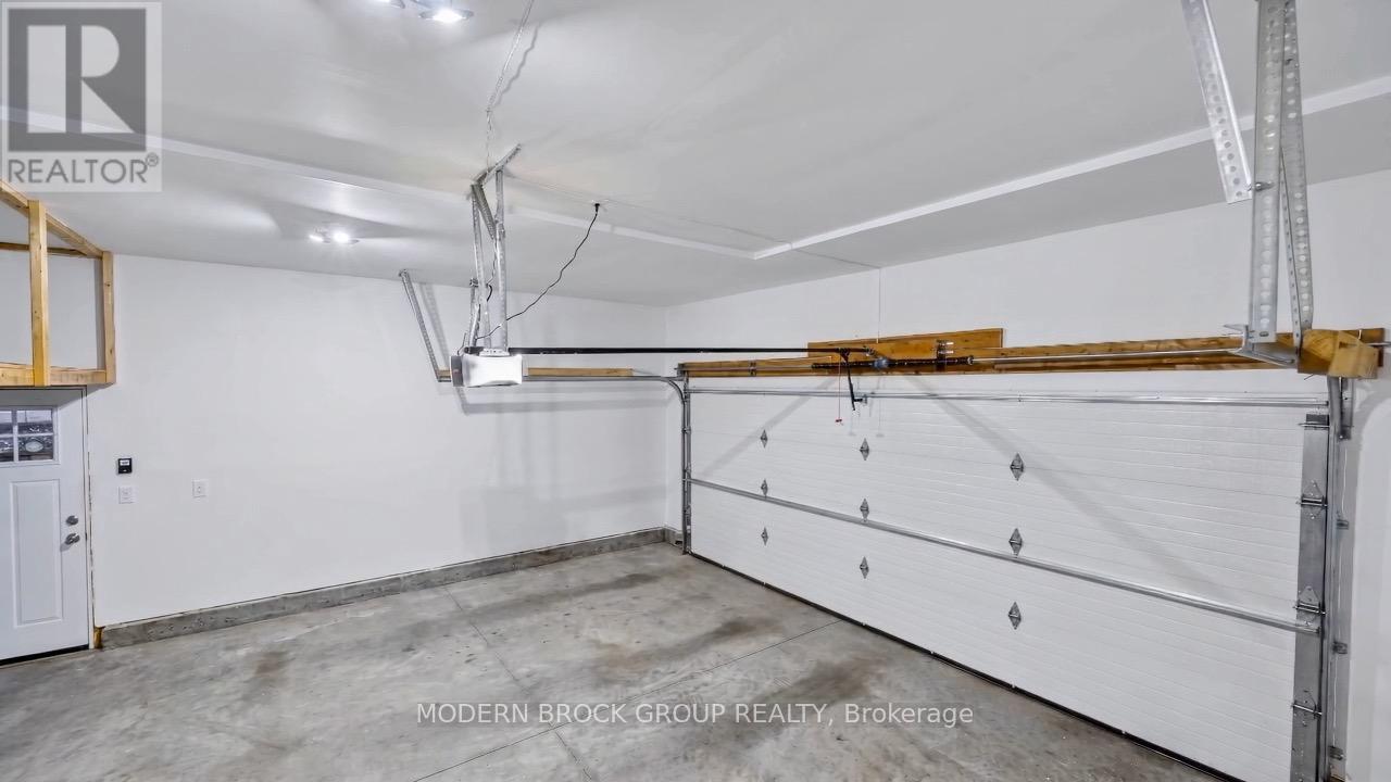 23 Cambridge Crescent — photo 46