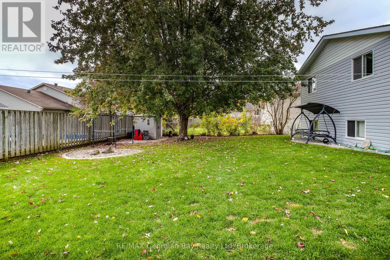 19 Bridle Road — photo 16