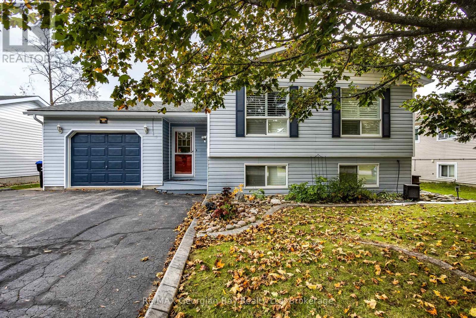 19 Bridle Road — photo 22