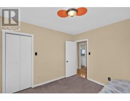 79 Fox Avenue thumbnail 12