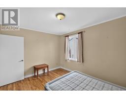 79 Fox Avenue thumbnail 15