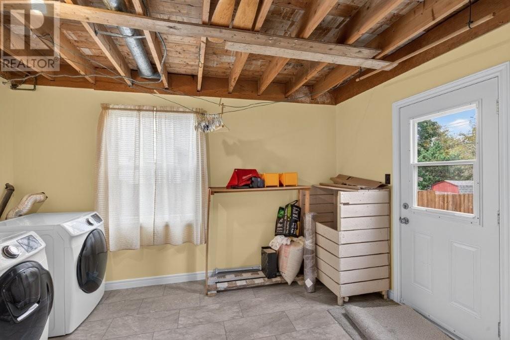 79 Fox Avenue - 19