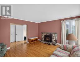 79 Fox Avenue thumbnail 4