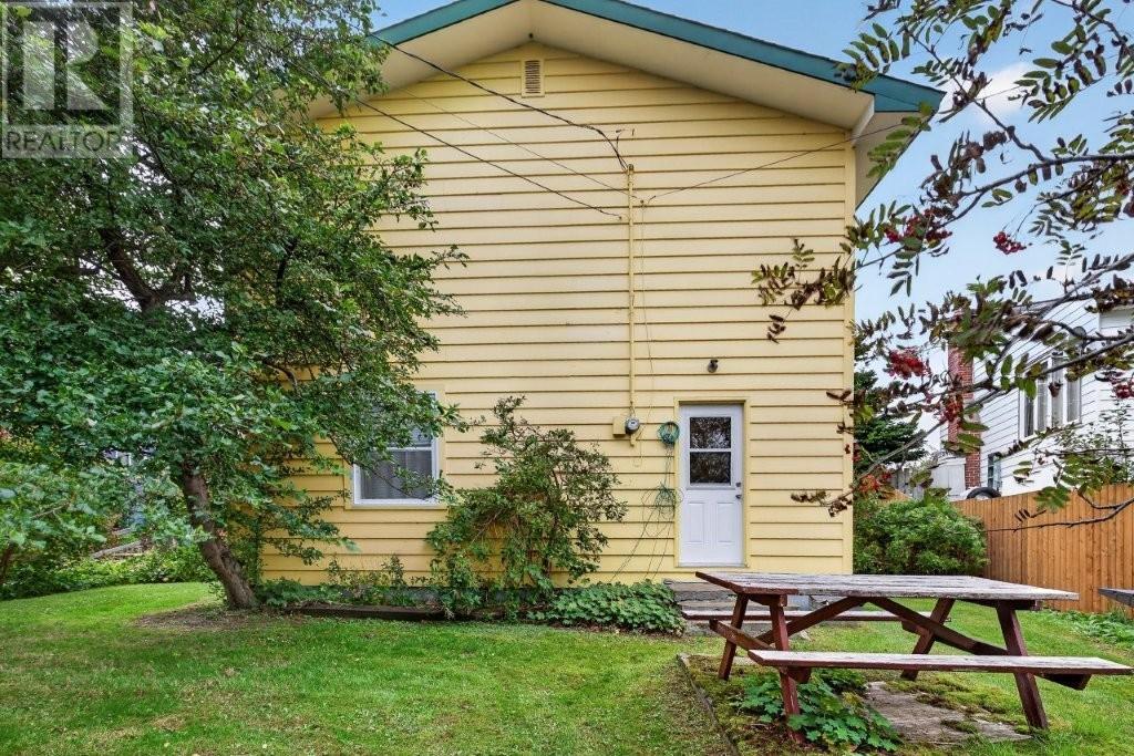 79 Fox Avenue - 26