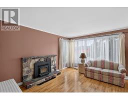 79 Fox Avenue thumbnail 3