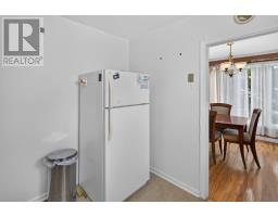 79 Fox Avenue thumbnail 9