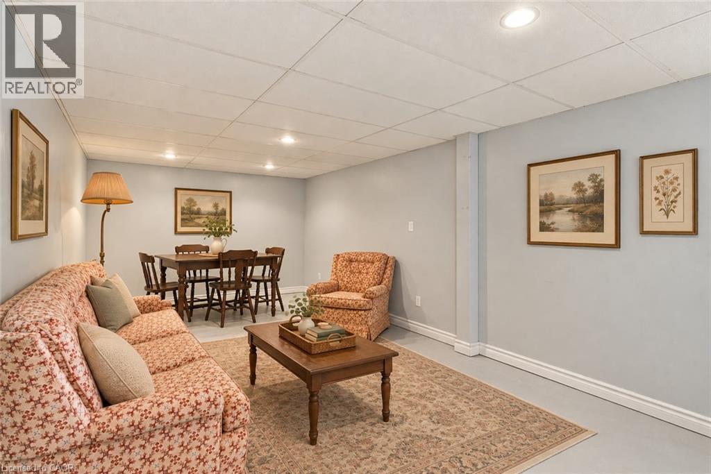 478 Johnson Street — photo 34
