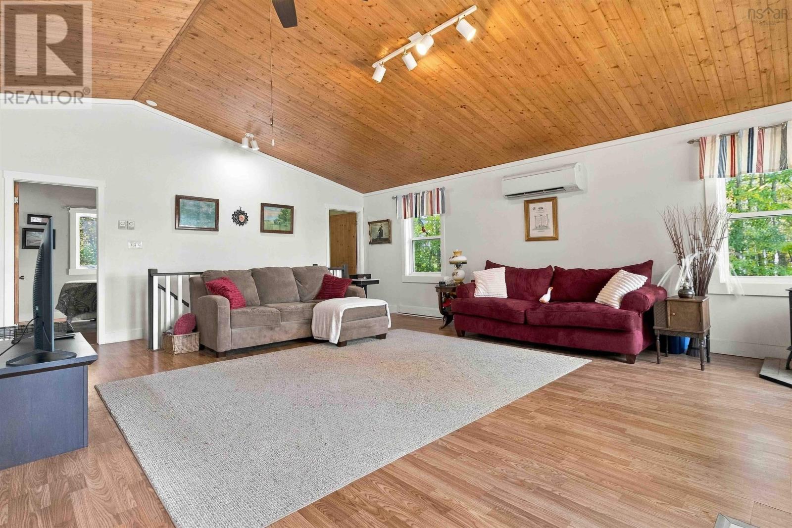 54 Molega Lake Park Road - 10