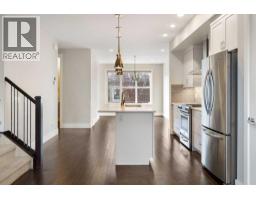 5pc Bathroom - 388 Quarry Park Boulevard Se, Calgary, AB T2C5M9 Photo 6
