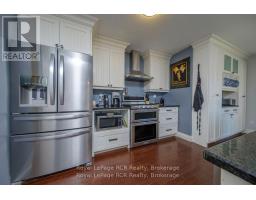 Bedroom 3 - 396 Murray Boulevard, Kincardine, ON N2Z3B3 Photo 8