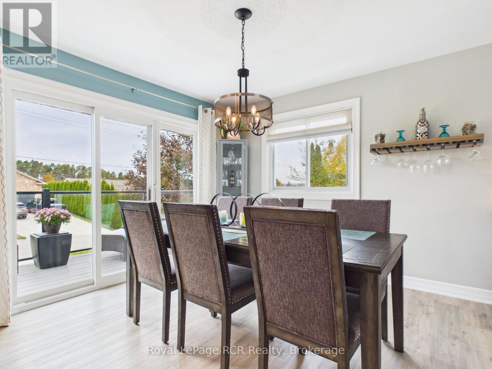251 PEARSON STREET - 10