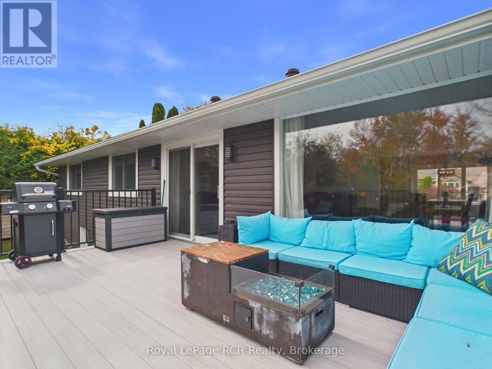 251 PEARSON STREET - 15
