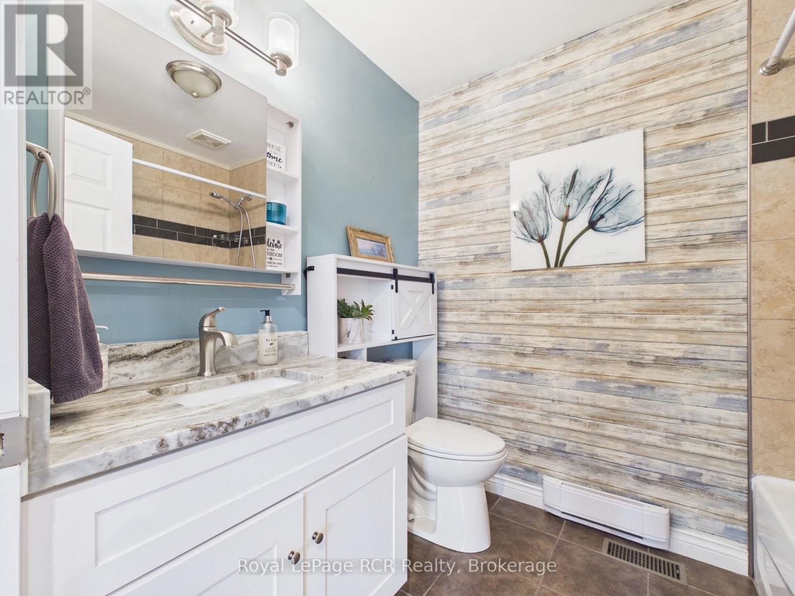 251 Pearson Street — photo 25