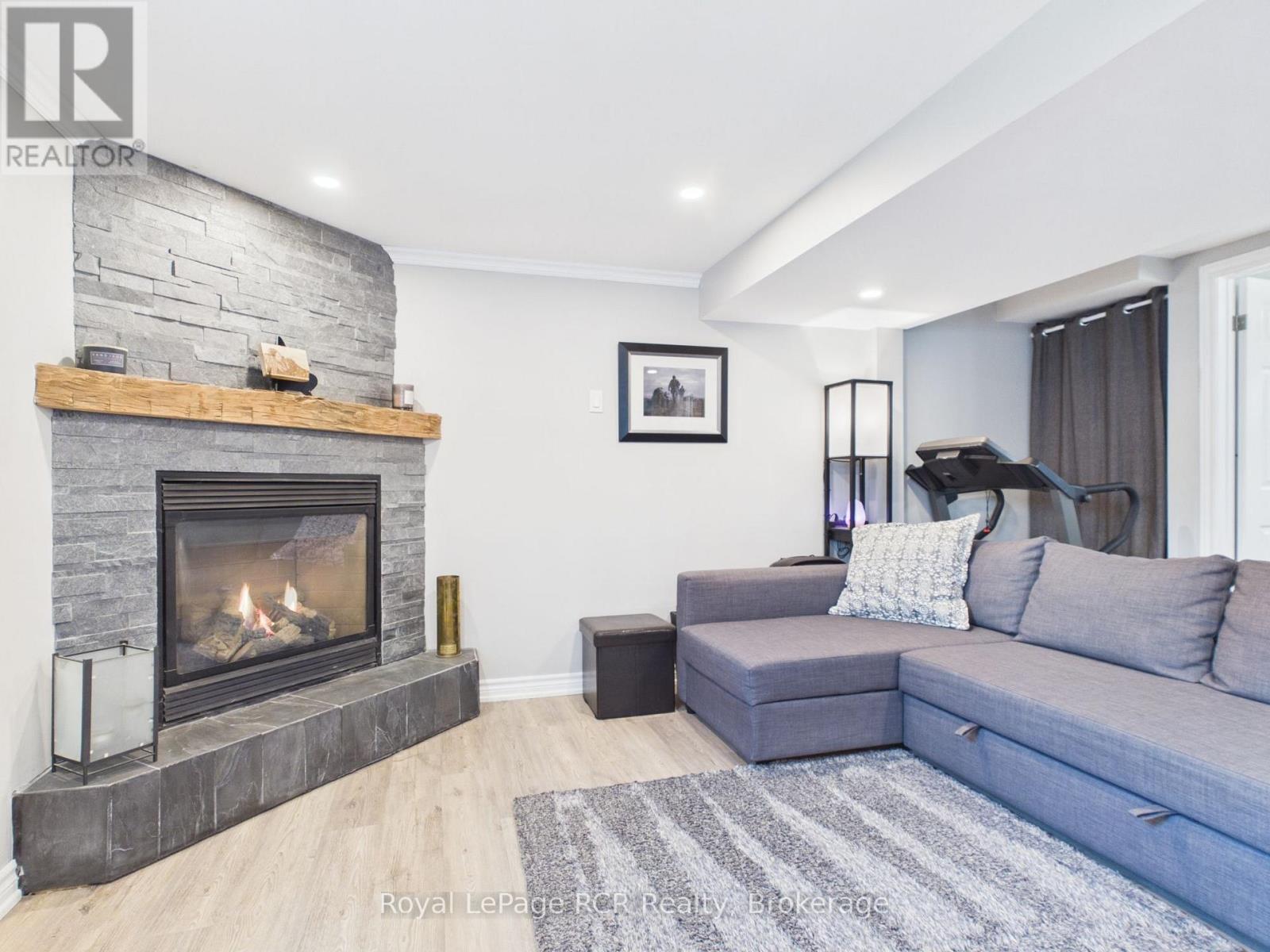 251 PEARSON STREET - 37