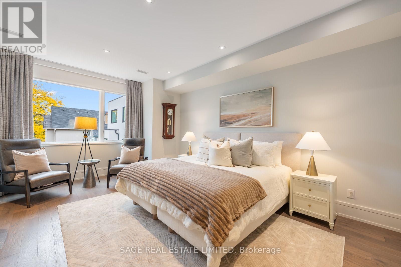 5 Thurloe Avenue, Toronto, ON photo 24