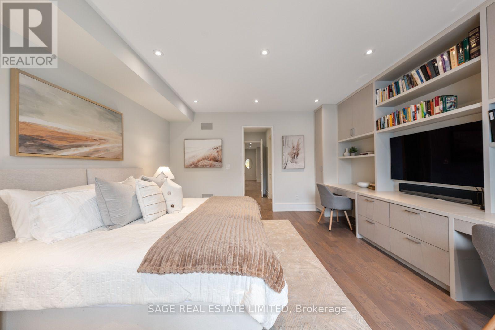 5 Thurloe Avenue, Toronto, ON photo 25