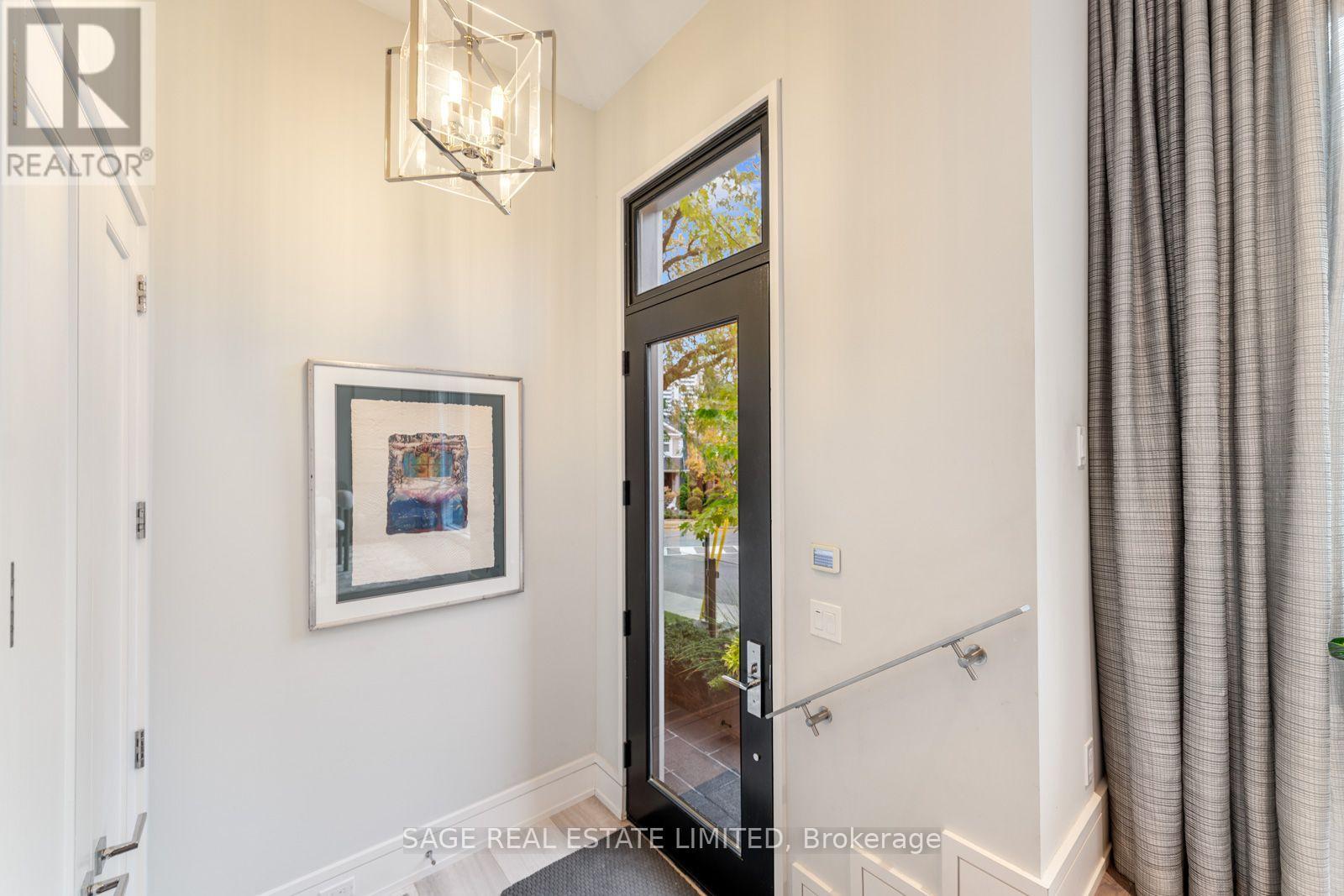 5 Thurloe Avenue, Toronto, ON photo 5