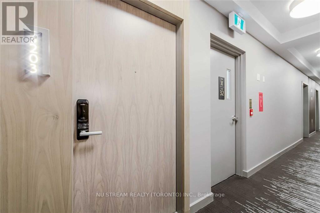 3203- 575 Bloor Street East, Toronto, ON photo 2