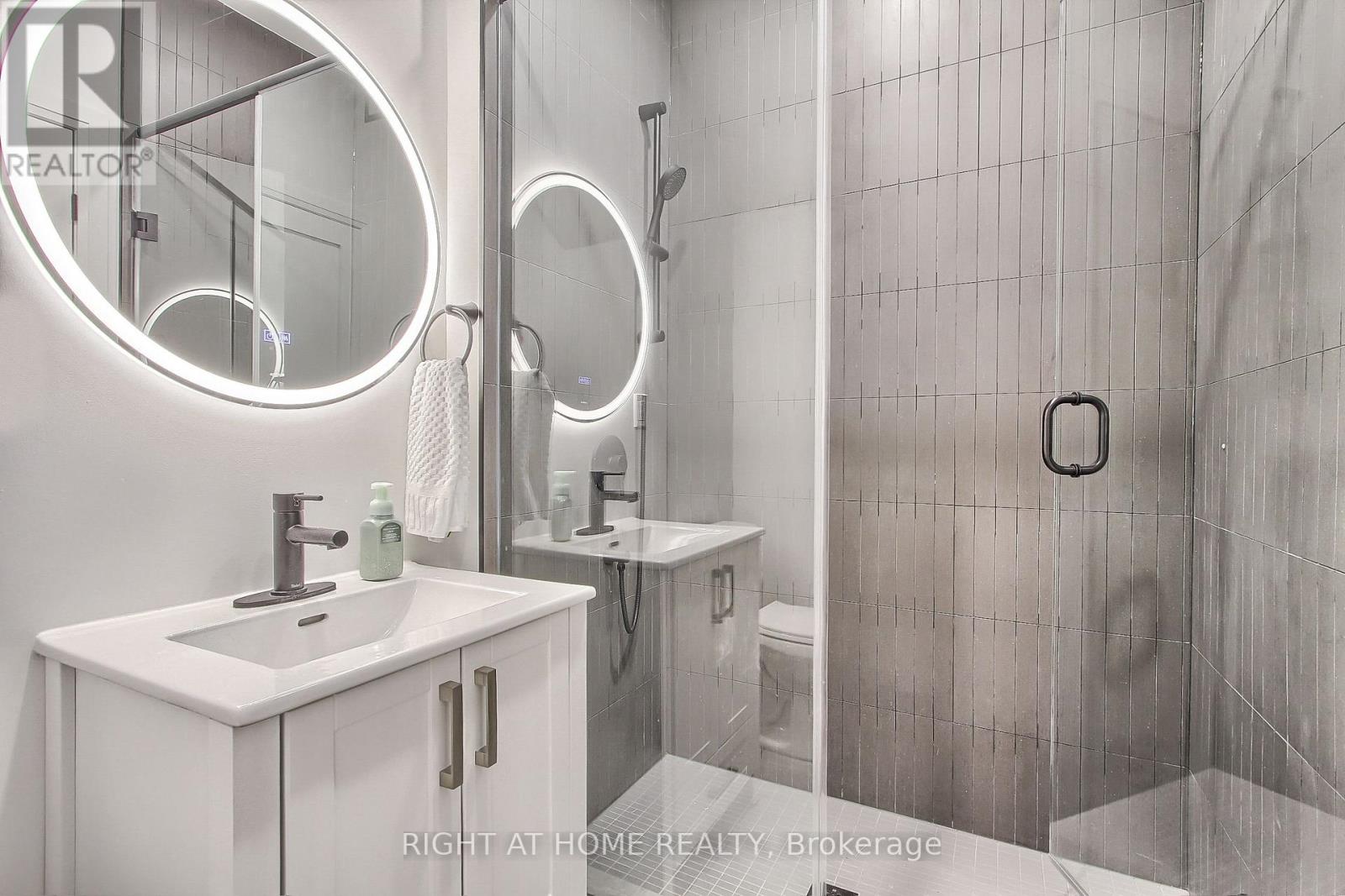 1201 Dovercourt Road — photo 19
