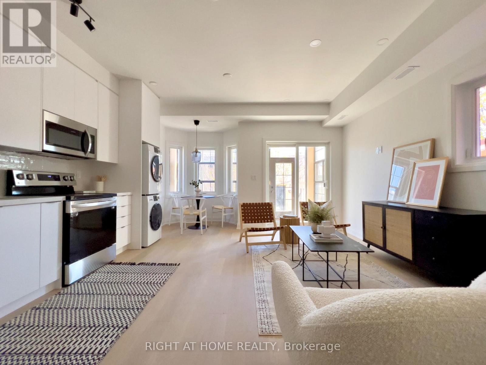 1201 Dovercourt Road — photo 2