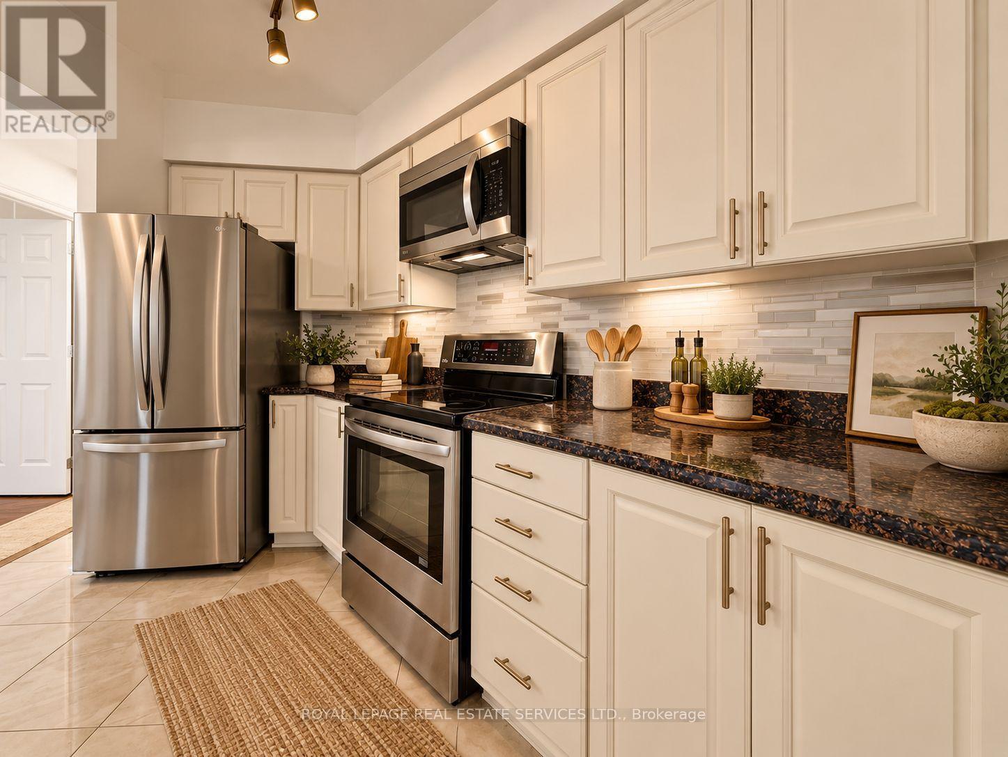 401- 300 Balliol Street, Toronto, ON photo 12