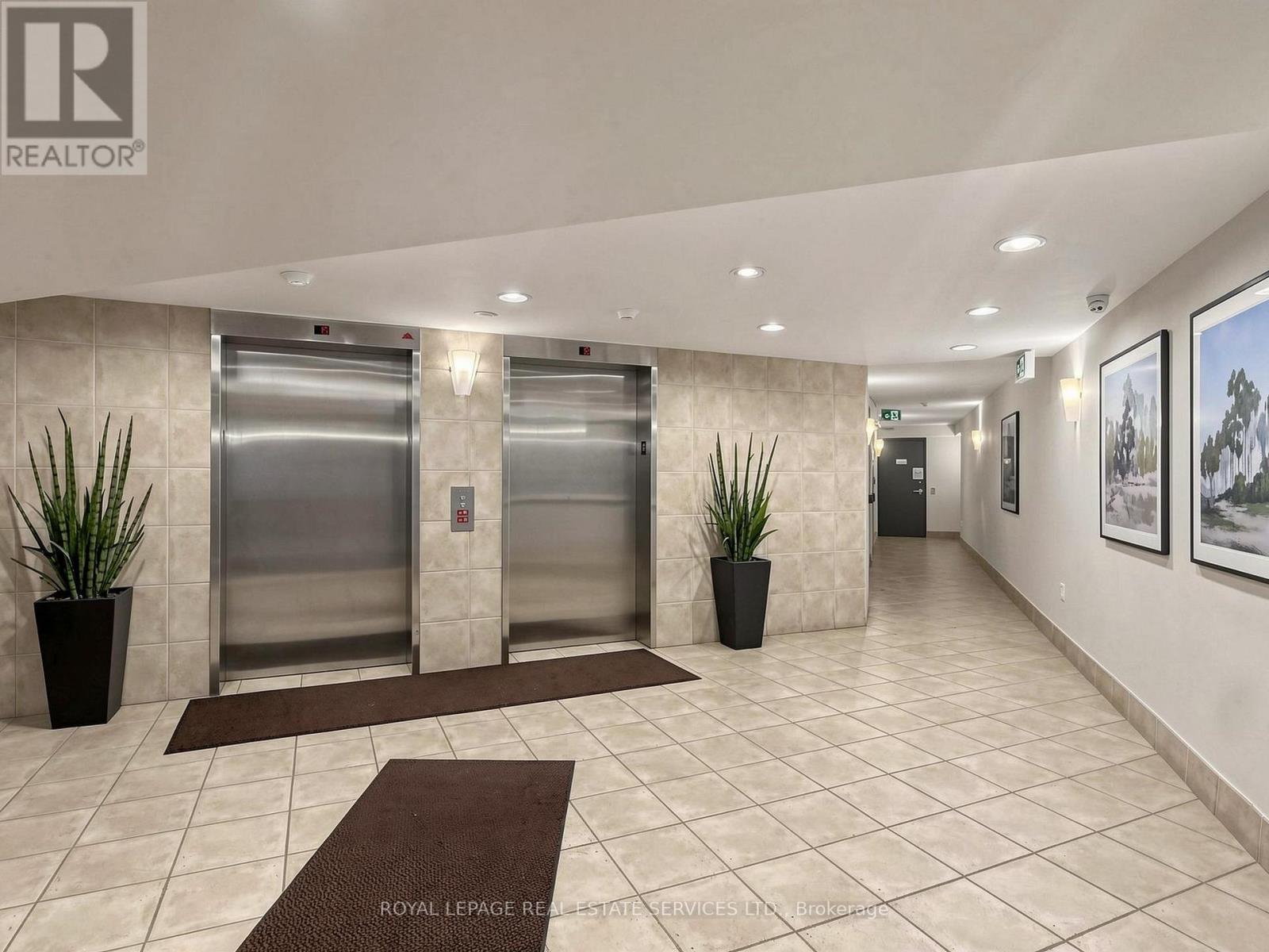 401- 300 Balliol Street, Toronto, ON photo 3