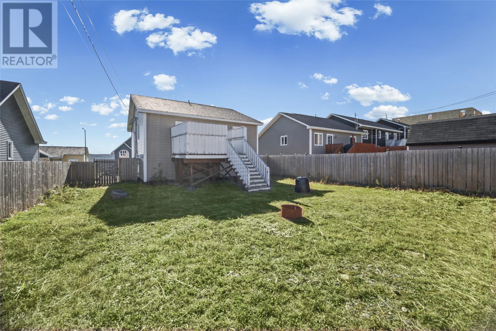 16 Shriners Road - 17