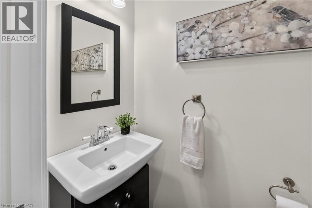 173 MAIN Street W, Grimsby — photo 12