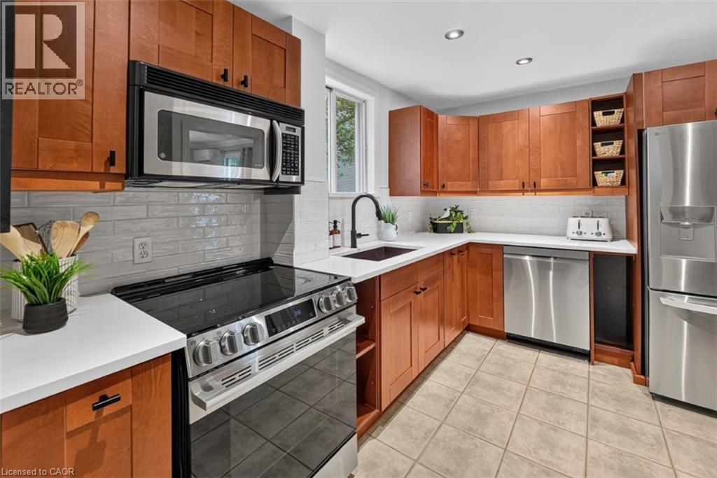 173 MAIN Street W, Grimsby — photo 8