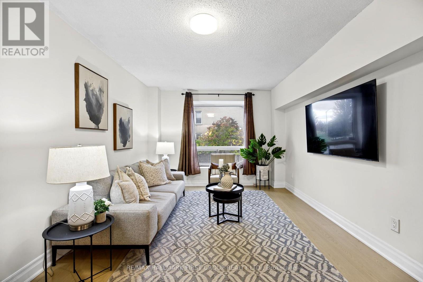 #196 41 COLLINSGROVE ROAD - 9