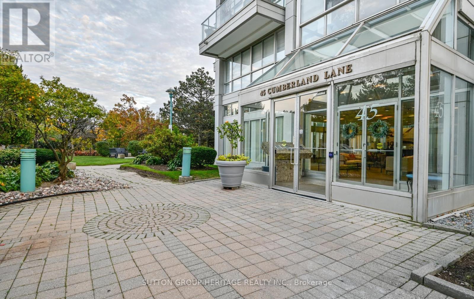 208- 45 Cumberland Lane, Ajax, ON photo 24