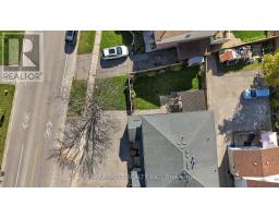 12 Waverly Street S, Oshawa, ON L1J5T7 Photo 33