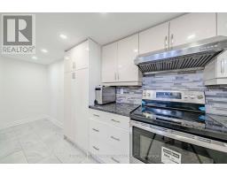 511 - 5 Weldrick Road W, Richmond Hill, ON L4C8S9 Photo 30